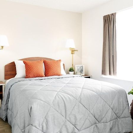 Intown Suites Extended Stay Houston Tx - West Barker ภายนอก รูปภาพ